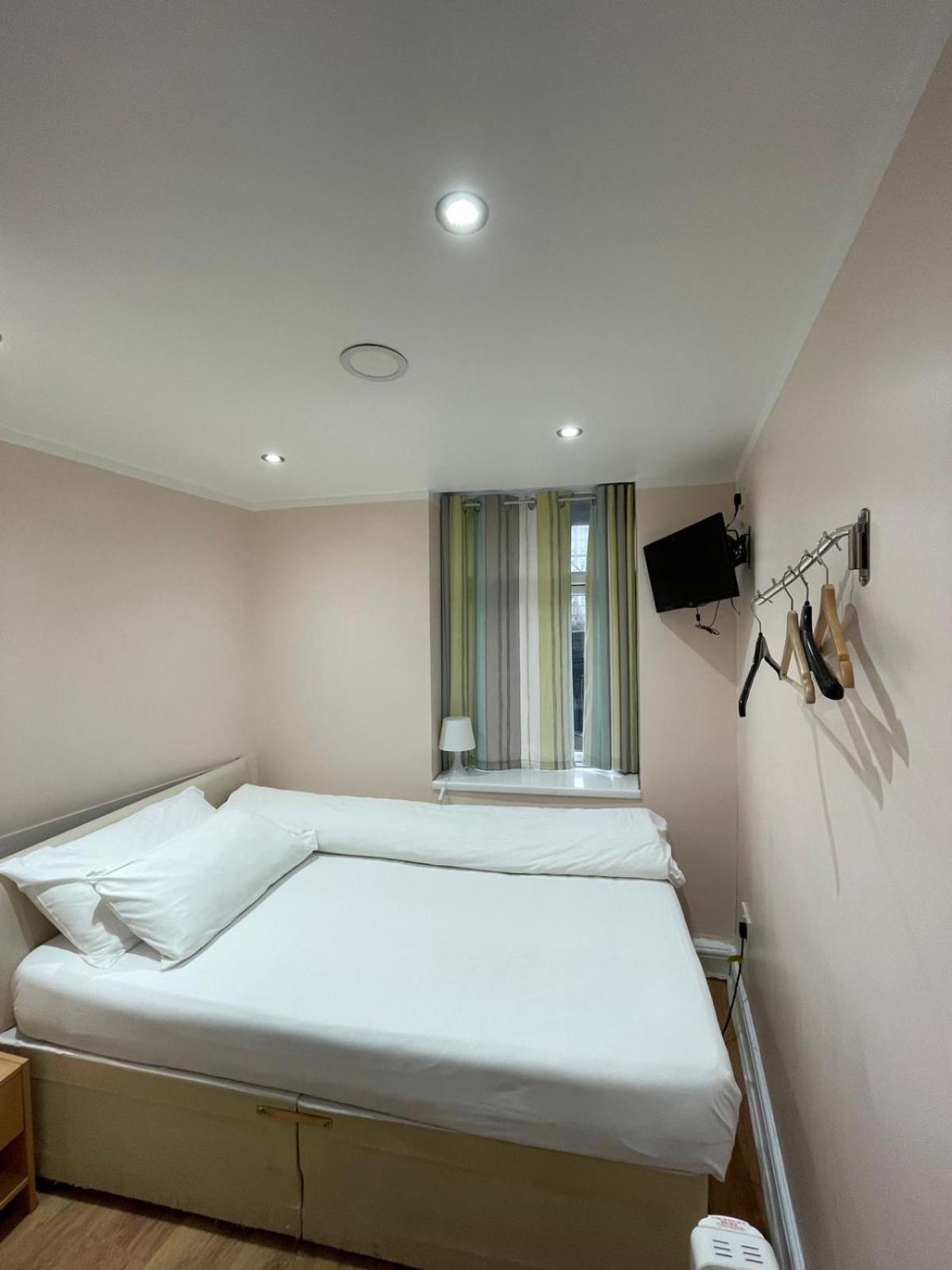 לונדון Accommodation Plus מראה חיצוני תמונה