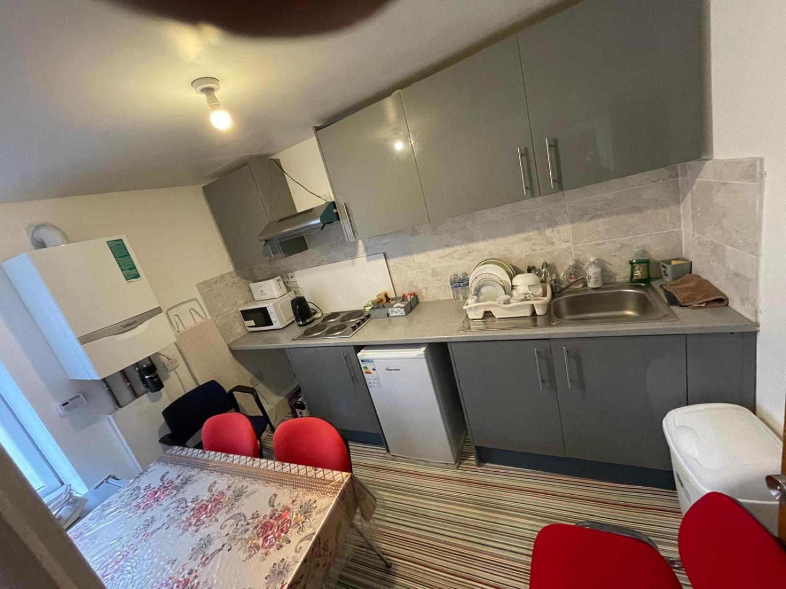 לונדון Accommodation Plus מראה חיצוני תמונה